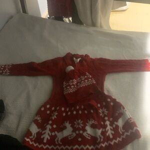 Christmas one piece dress l, matching hat included. Never Worn, brand new